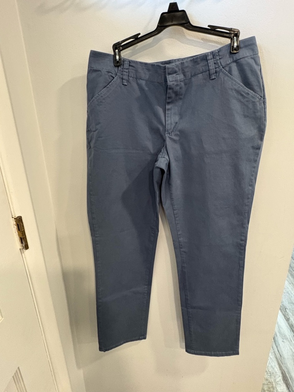Lee Chinos Straight Leg Pants in Slate Blue